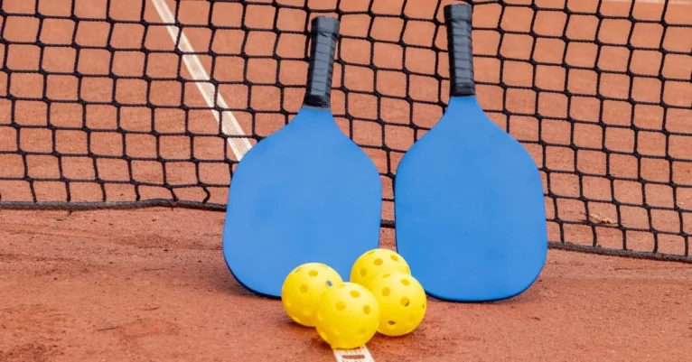 6 Best Pickleball Paddle Under $150 | Top Options