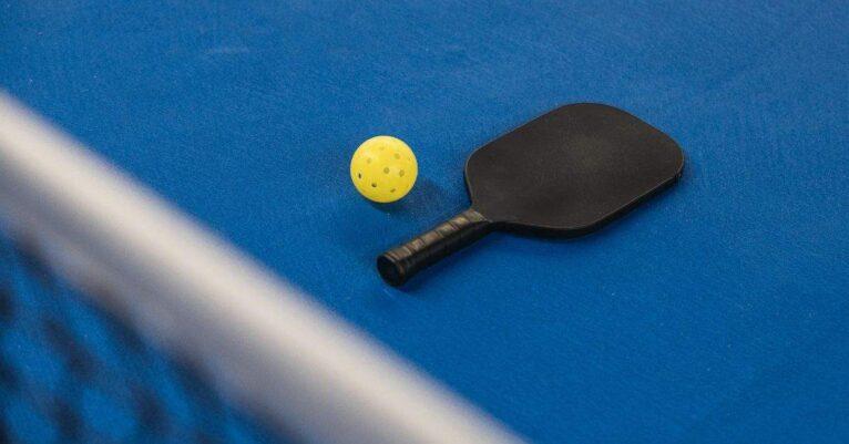 What Is The Lightest Pickleball Paddle?